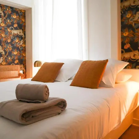 Apartment De Louise *